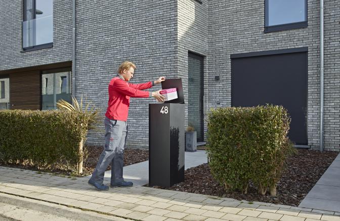 Fenix Top Large pakketbrievenbus aflevering pakketje