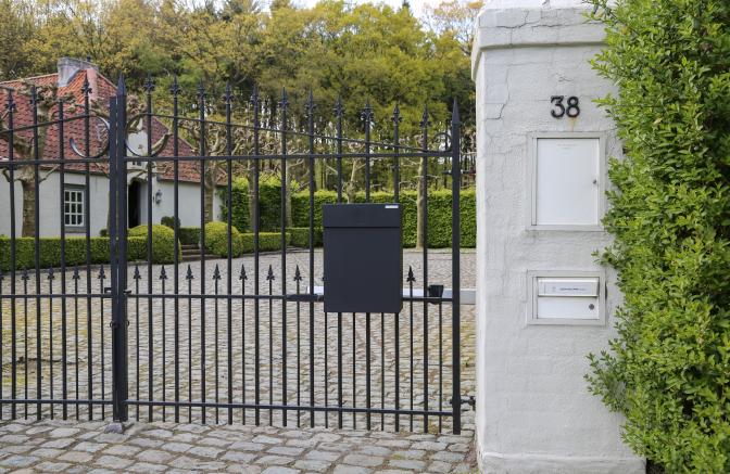 opbouw brievenbus voor pakjes